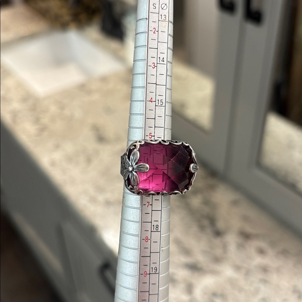 Silpada berry-licius raspberry Ring - Picture 15 of 17